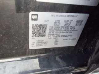 2024 GMC Sierra 1500 AT4