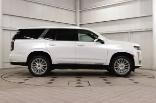 2023 CADILLAC Escalade