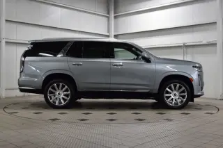 2024 CADILLAC Escalade