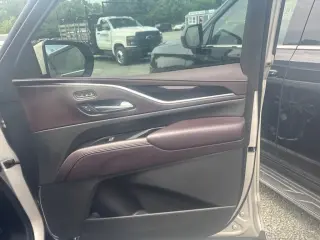 2023 CADILLAC Escalade