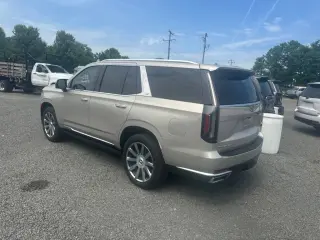 2023 CADILLAC Escalade