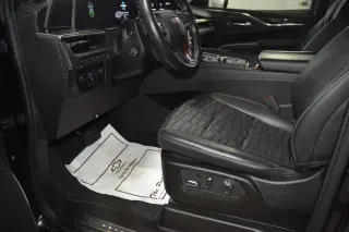 2024 CADILLAC Escalade ESV
