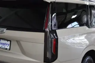 2024 CADILLAC Escalade ESV