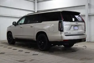 2024 CADILLAC Escalade ESV