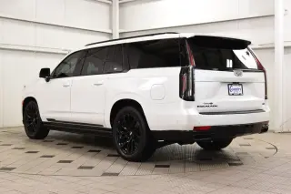 2024 CADILLAC Escalade ESV