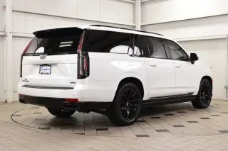 2024 CADILLAC Escalade ESV