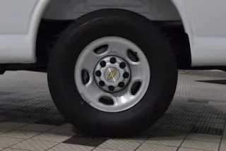 2025 Chevrolet Express Cargo