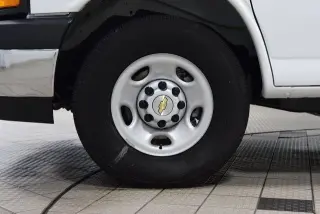2025 Chevrolet Express Cargo