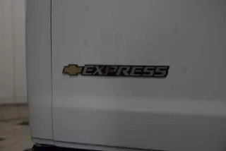 2025 Chevrolet Express Cargo