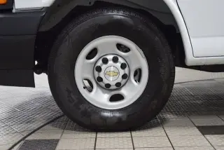 2025 Chevrolet Express Cargo
