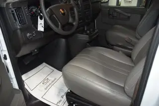 2025 Chevrolet Express Cargo