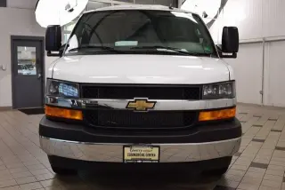 2025 Chevrolet Express Cutaway 3500