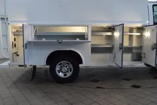 2025 Chevrolet Express Cutaway 3500