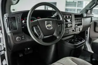 2025 Chevrolet Express Cutaway 3500