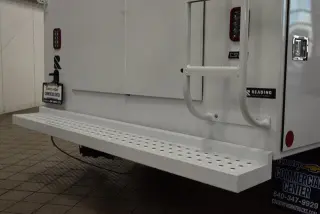 2025 Chevrolet Express Cutaway 3500
