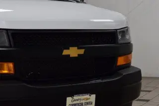 2025 Chevrolet Express Cutaway 3500