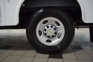 2025 Chevrolet Express Cutaway 3500