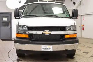 2025 Chevrolet Express Cutaway 3500