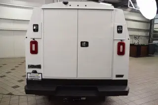 2025 Chevrolet Express Cutaway 3500
