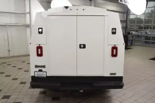 2023 Chevrolet Express Cutaway 3500