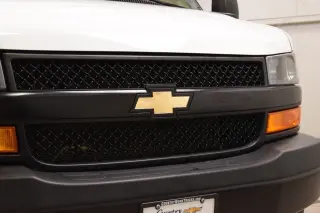 2023 Chevrolet Express Cutaway 3500