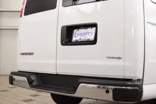 2025 Chevrolet Express Passenger