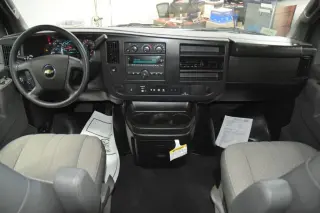2025 Chevrolet Express Passenger