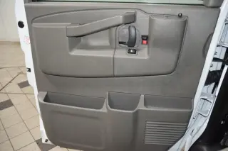 2025 Chevrolet Express Passenger
