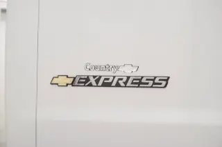 2024 Chevrolet Express Passenger 3500