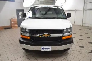 2024 Chevrolet Express Passenger 3500