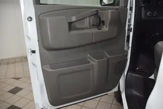 2024 Chevrolet Express Passenger 3500