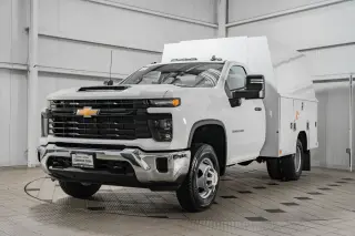 2025 Chevrolet Silverado 3500 HD Chassis Cab