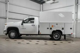 2025 Chevrolet Silverado 3500 HD Chassis Cab