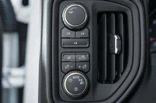 2025 Chevrolet Silverado 3500 HD Chassis Cab