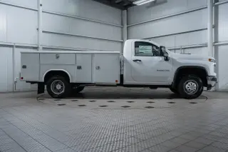 2025 Chevrolet Silverado 3500 HD Chassis Cab
