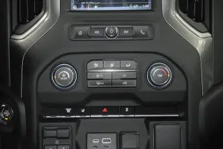 2025 Chevrolet Silverado 3500 HD Chassis Cab