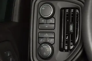 2025 Chevrolet Silverado 3500 HD Chassis Cab