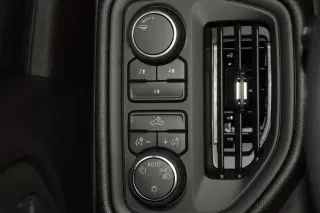 2025 Chevrolet Silverado 3500 HD Chassis Cab