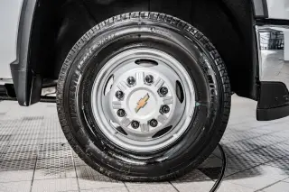 2025 Chevrolet Silverado 3500 HD Chassis Cab
