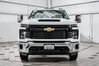2025 Chevrolet Silverado 3500 HD Chassis Cab
