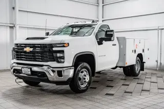 2025 Chevrolet Silverado 3500 HD Chassis Cab