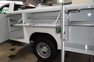 2025 Chevrolet Silverado 3500 HD Chassis Cab