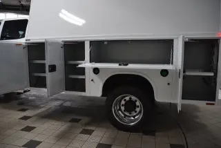 2025 Chevrolet Silverado 5500 HD