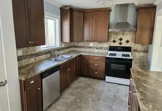 2br-1bath Family home