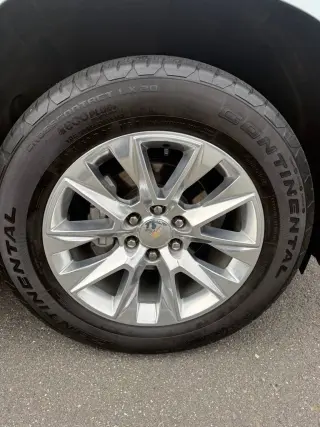 2025 Chevrolet Suburban