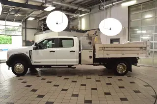 2024 Ford Super Duty F-550 DRW