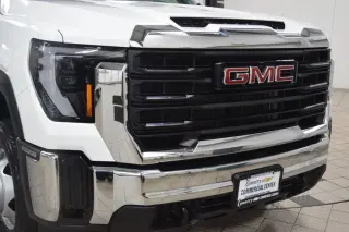 2026 GMC Sierra 3500 HD Chassis Cab