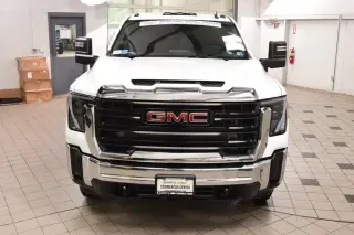 2024 GMC Sierra 3500 HD Chassis Cab