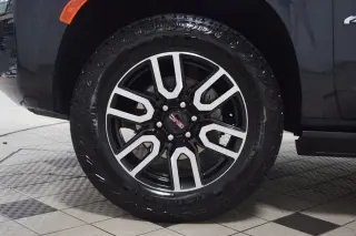 2024 GMC Yukon