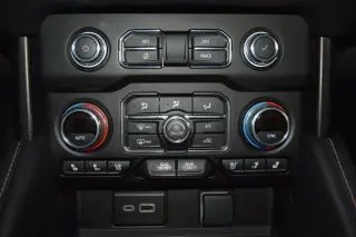 2024 GMC Yukon